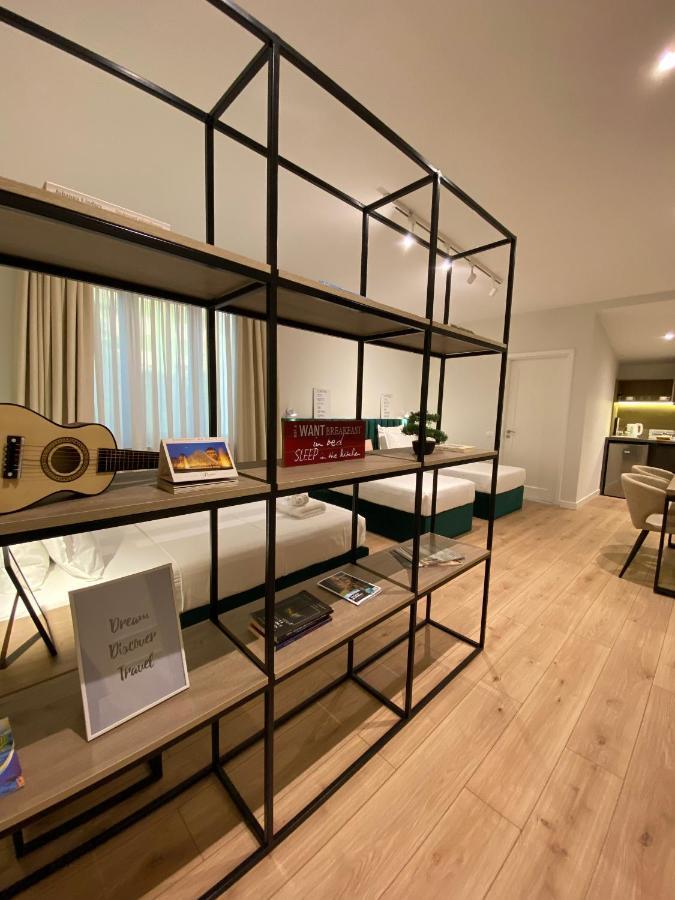 Living Studio Apartments 地拉那 外观 照片