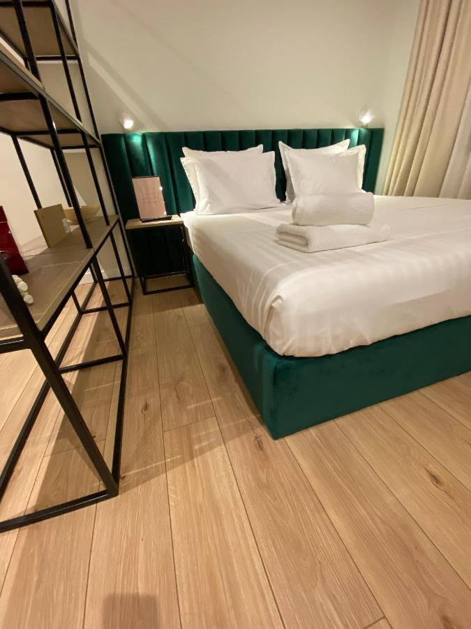 Living Studio Apartments 地拉那 外观 照片