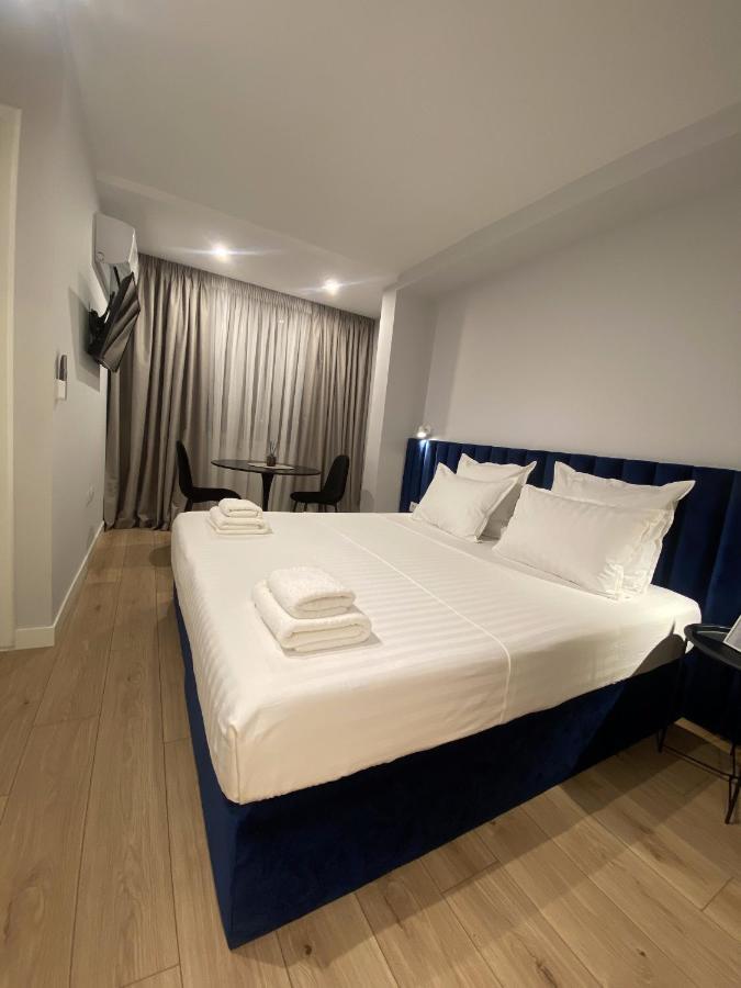 Living Studio Apartments 地拉那 外观 照片