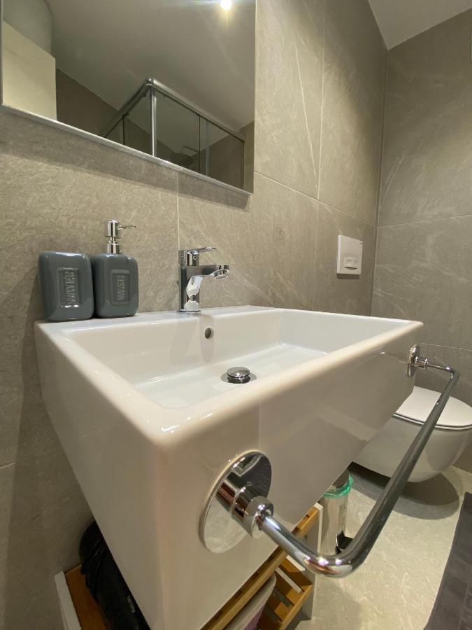 Living Studio Apartments 地拉那 外观 照片