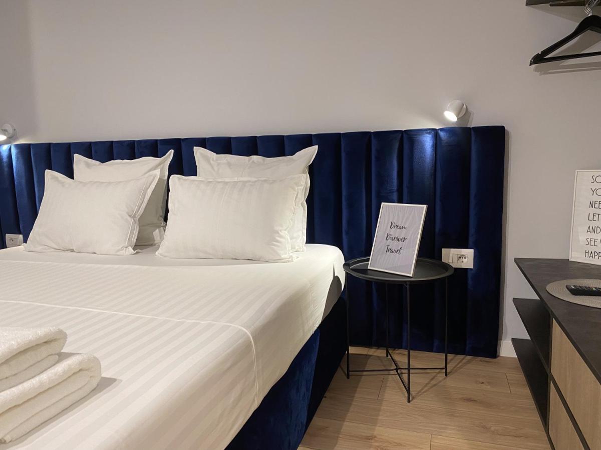 Living Studio Apartments 地拉那 外观 照片